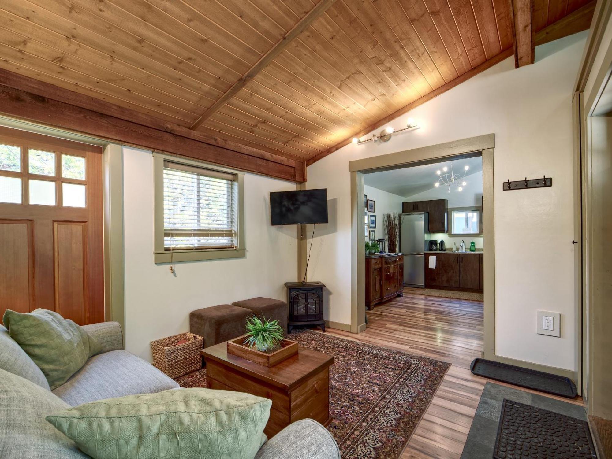 Handsome Dan'S Vacation Cottage Rentals 伦弗鲁港 客房 照片